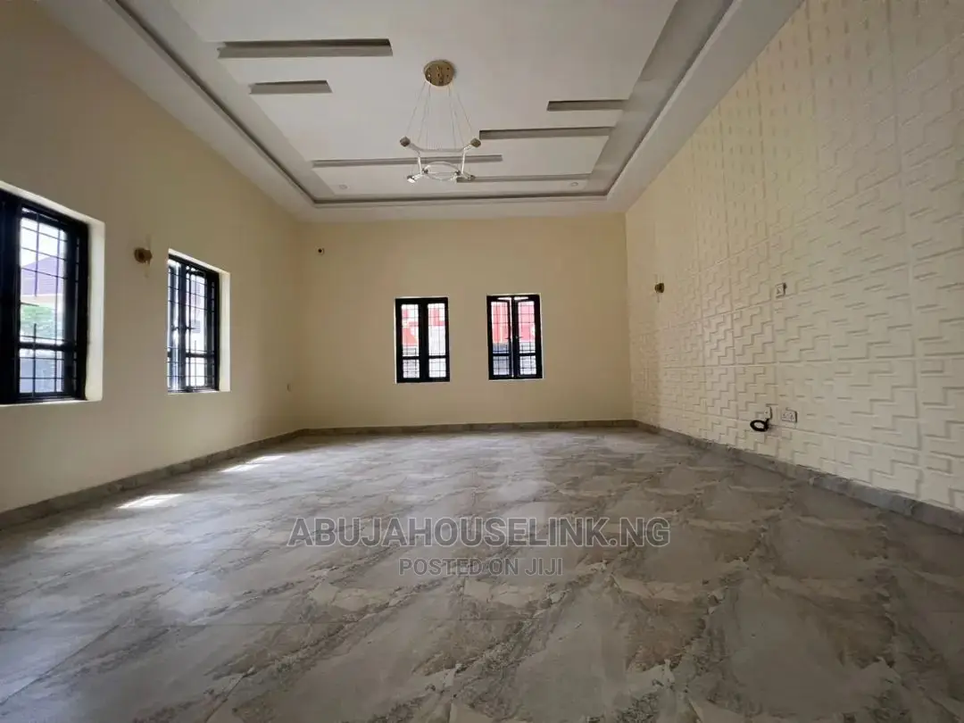 5bdrm Duplex in Efab Metropolis, Gwarinpa for sale in Gwarinpa