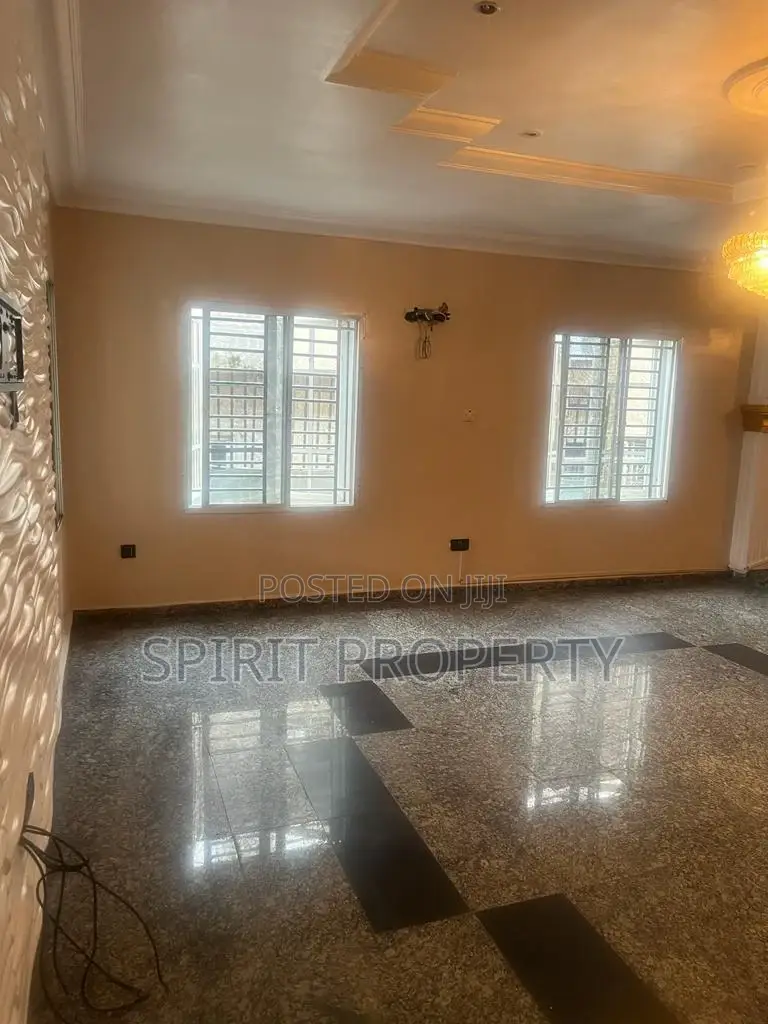 4bdrm Duplex in Magodo for rent in Magodo