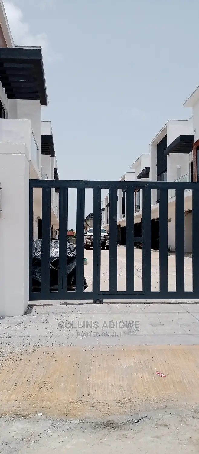 4bdrm Townhouse/Terrace in Greenland Gated, Ogombo for Sale in Ogombo
