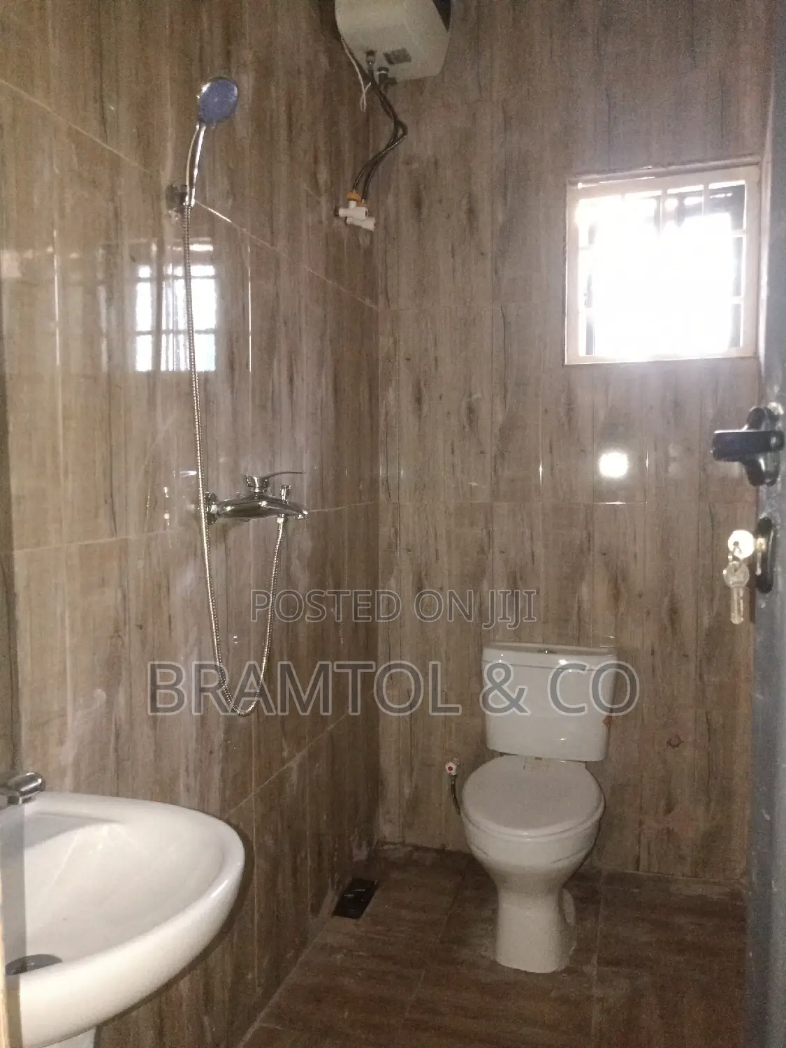 2bdrm Block of Flats in Idu Industrial for rent in Idu Industrial