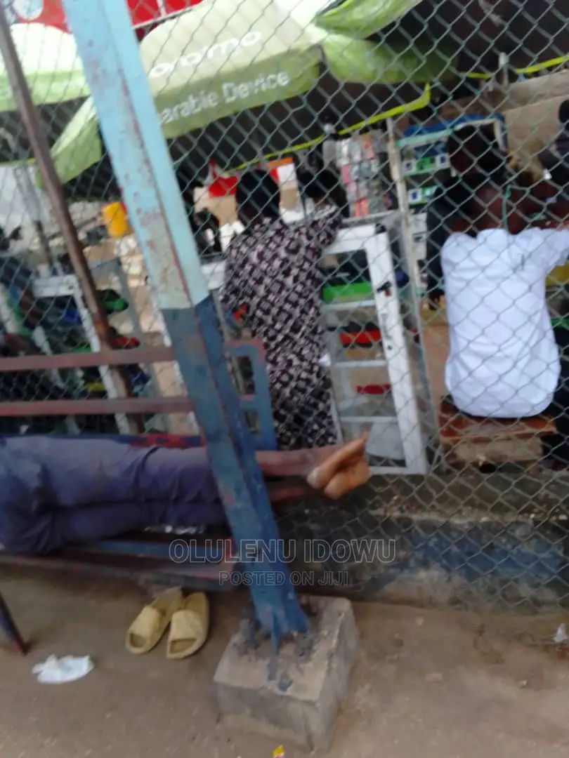 Furnished 2bdrm Block of Flats in Alimosho for sale in Alimosho