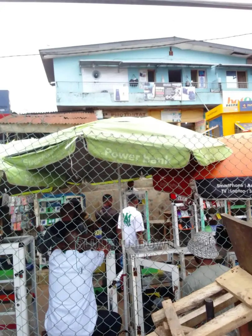 Furnished 2bdrm Block of Flats in Alimosho for sale in Alimosho
