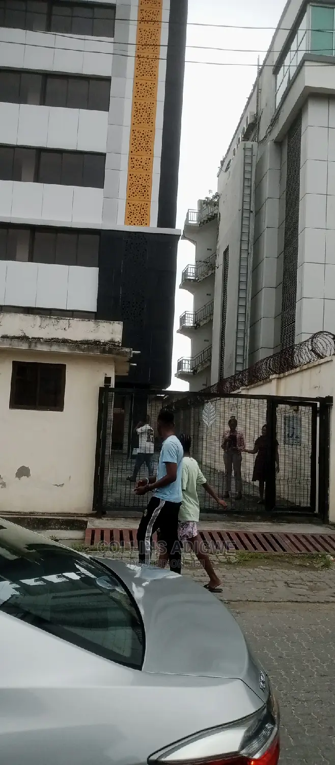 Office Space at Vi in Sanusi Fafunwa