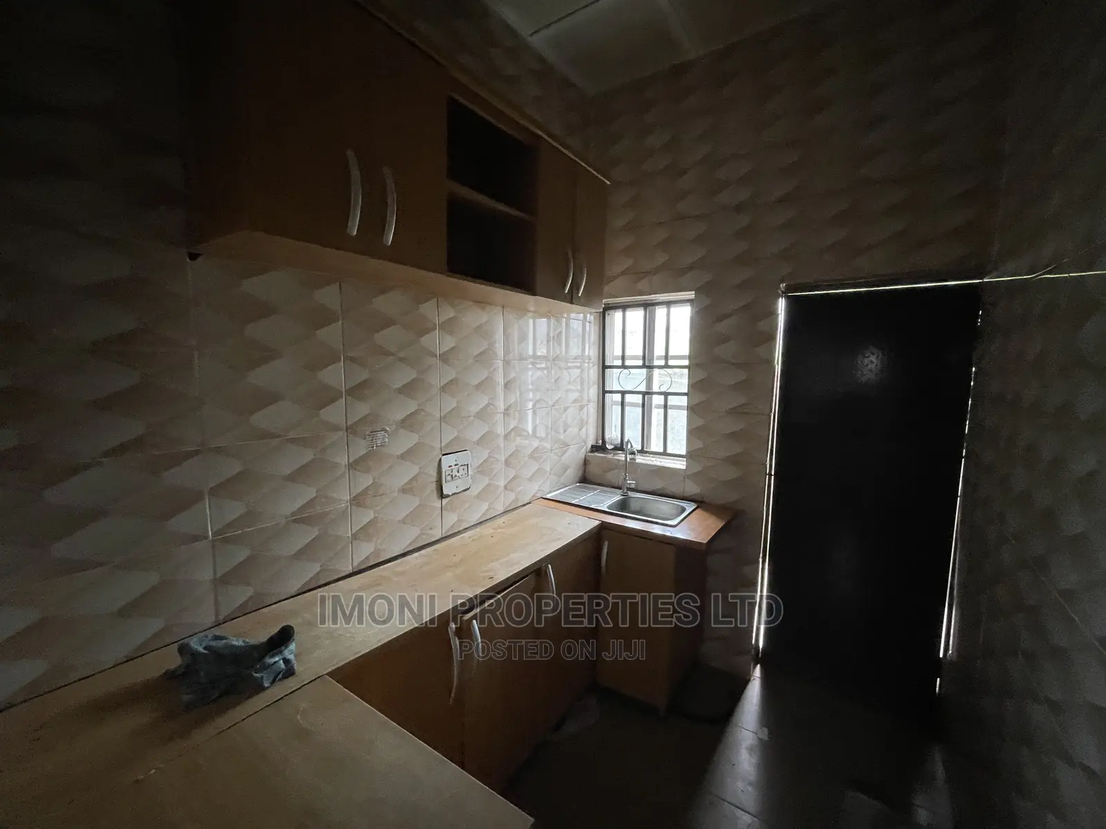 1bdrm Room & Parlour in Ushafa, Bwari for rent in Bwari