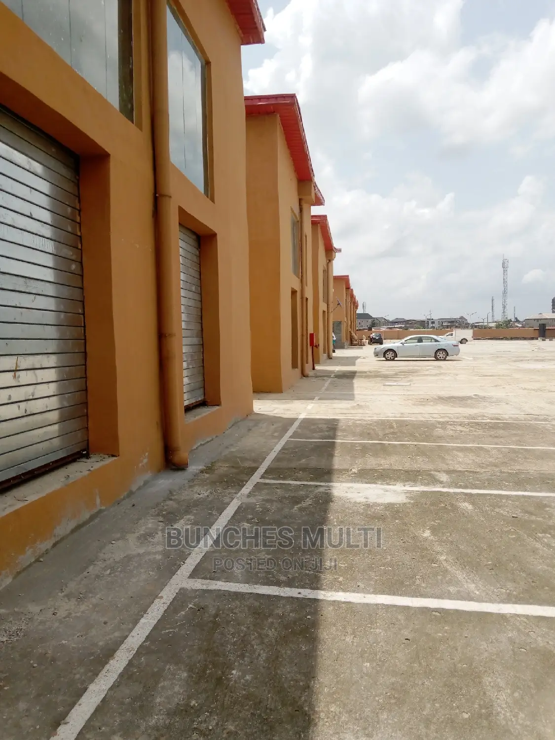 Double/Single Shops For Sales At Newly Built Mall. in Ketu-Ikosi