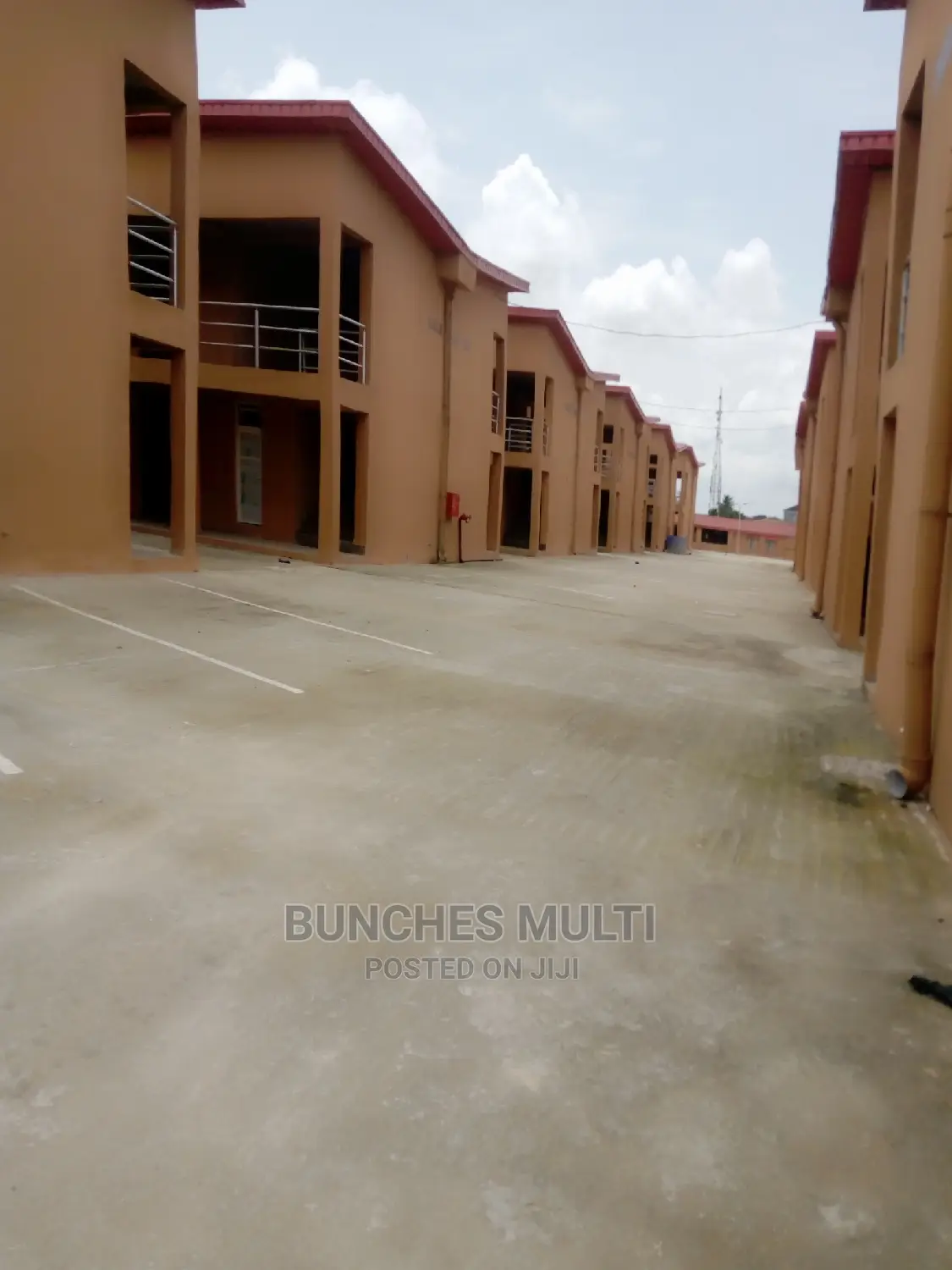International Market Shops for Sales in Ketu in Ketu-Ikosi