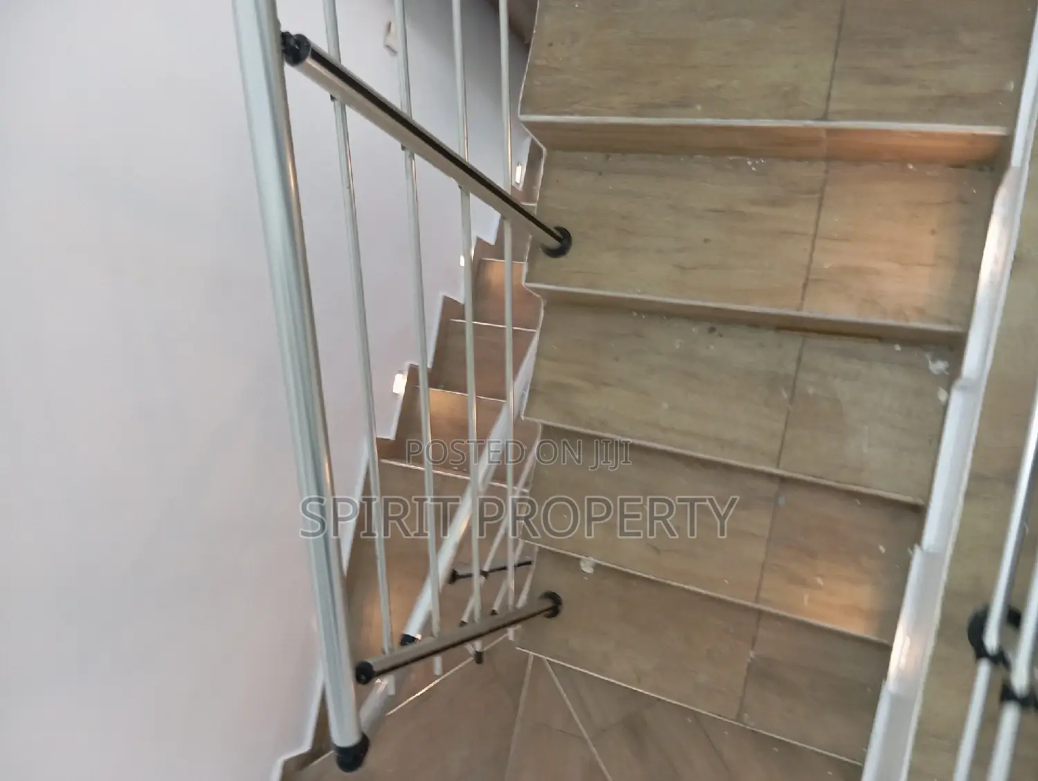 4bdrm Apartment in Ogudu for rent in Ogudu-Orioke