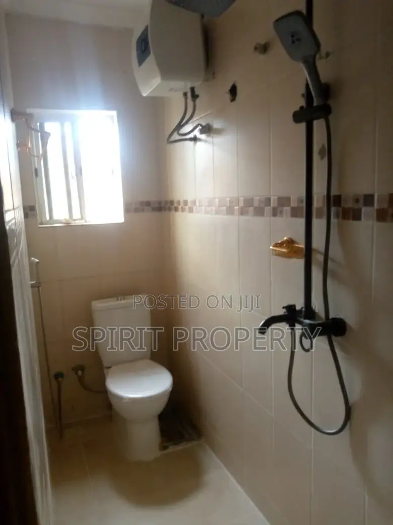 Furnished 4bdrm Apartment in Ogudu Gra for rent in Ogudu