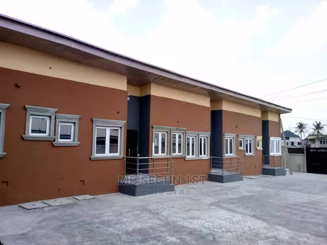 Mini Flat in Oluyole Estate Main, Akala Express for rent in Akala Express