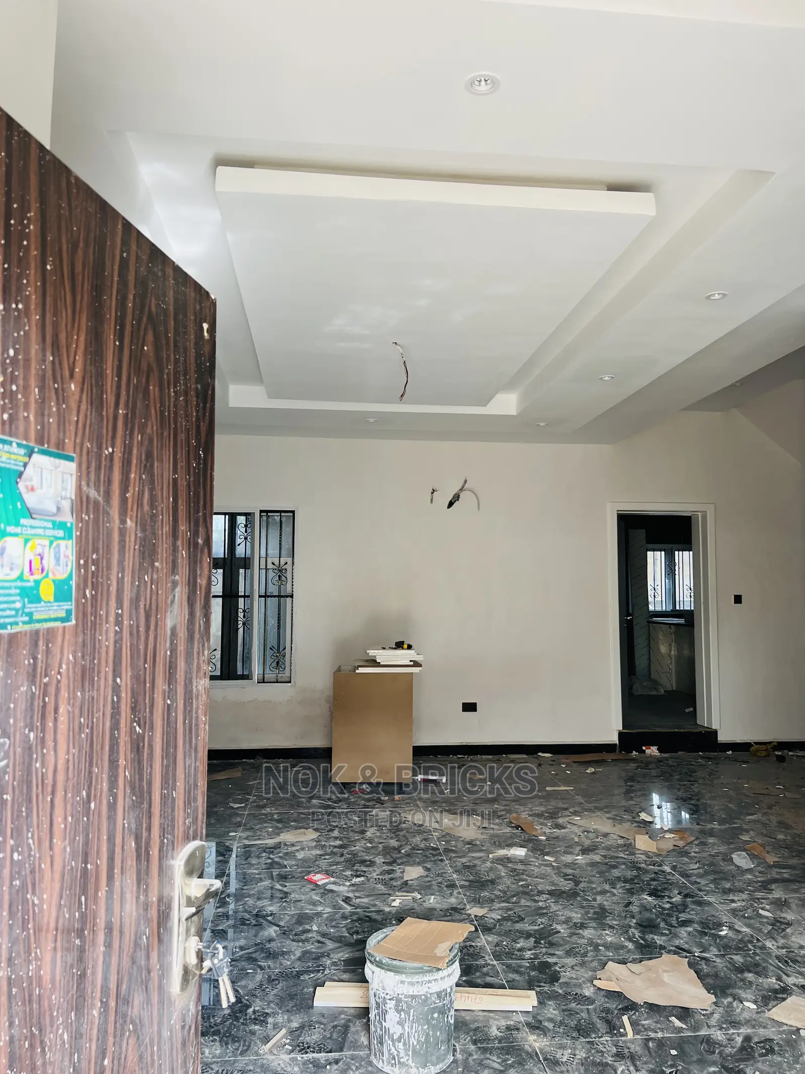 5bdrm Duplex in Briggs Luxury Court, Wuye for sale in Wuye