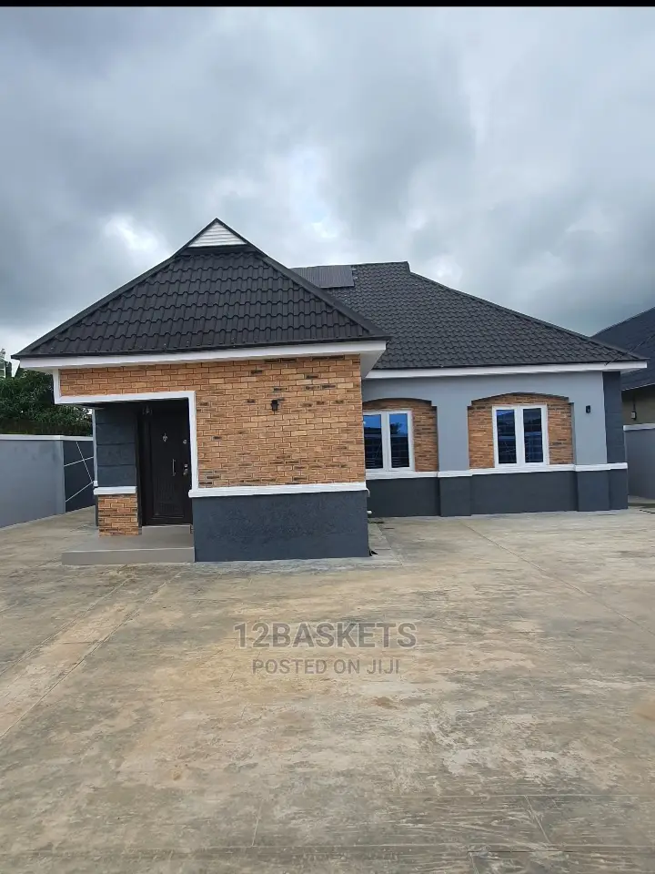 Furnished 3bdrm Bungalow in Mowe, Obafemi-Owode for sale in Obafemi-Owode