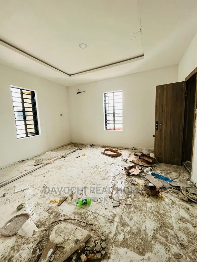 2bdrm Apartment in Ologolo Estate, Lekki for rent in Lekki