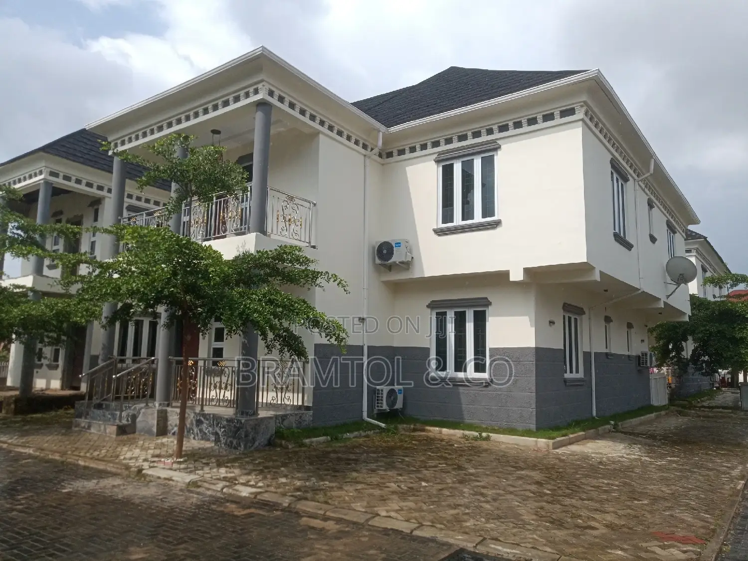 4bdrm Duplex in Idu Industrial for rent in Idu Industrial