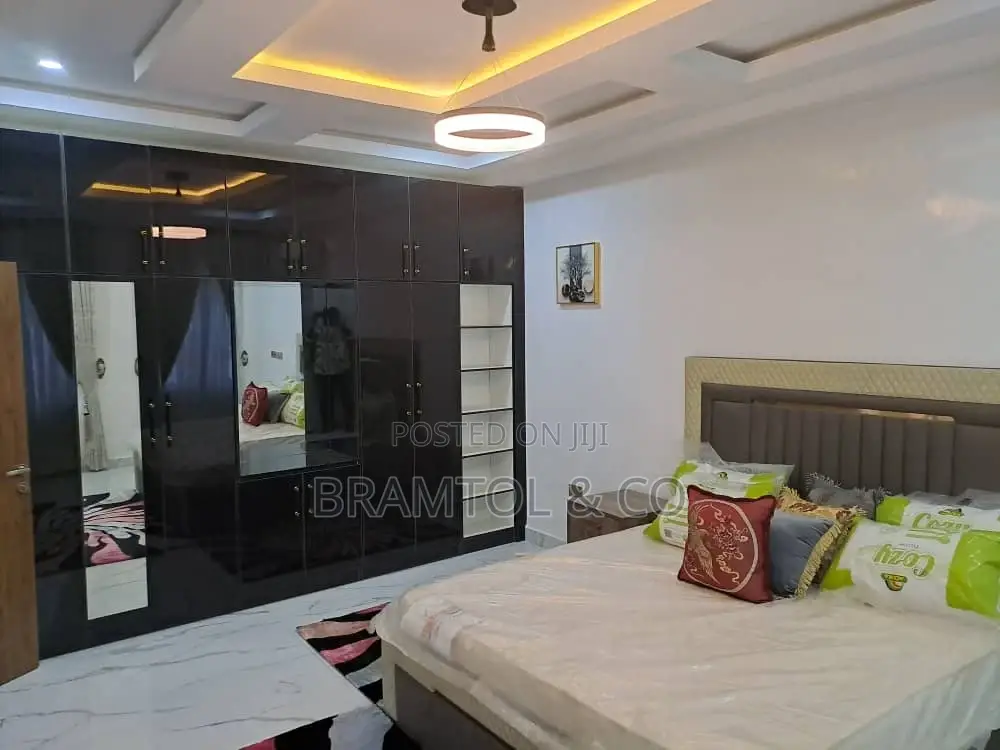 Furnished 5bdrm Duplex in Idu Industrial for rent in Idu Industrial