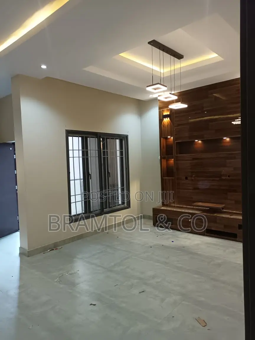 2bdrm Block of Flats in Area 11 for rent in Area 11