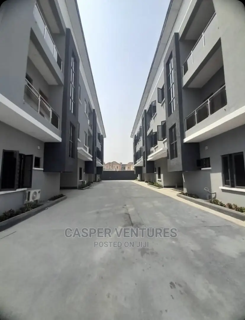 4bdrm Condo in Oniru, Victoria Island Extension for sale in Victoria Island Extension