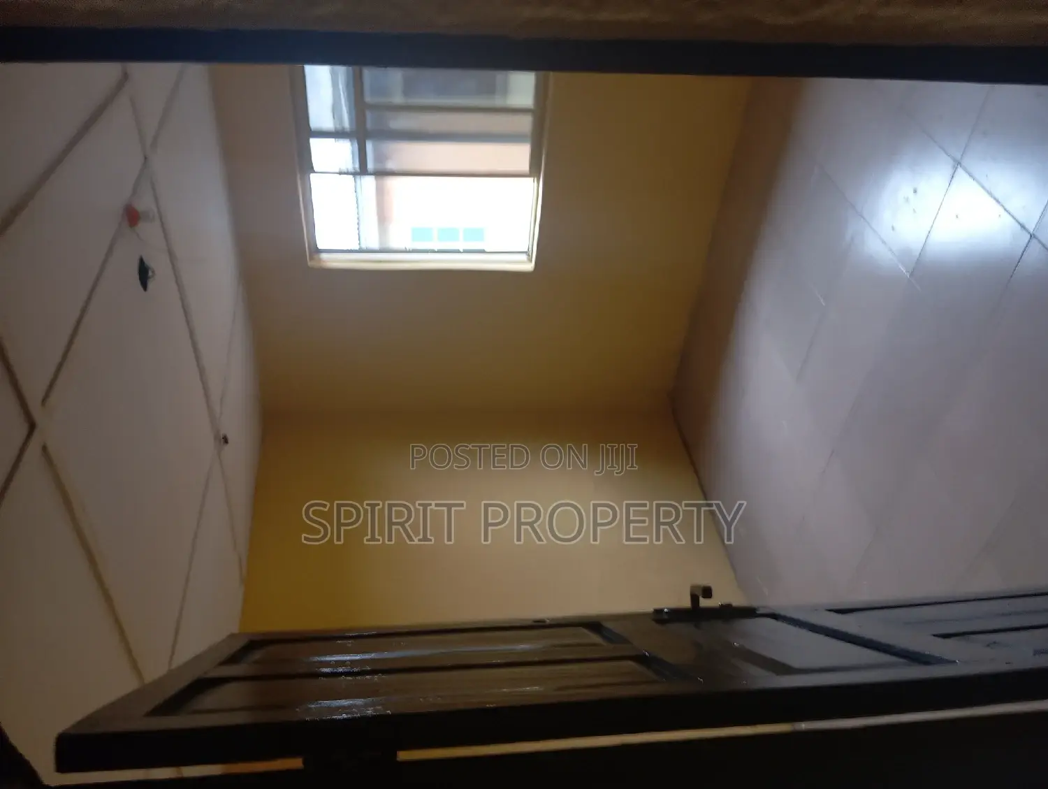 2bdrm Apartment in Agboyi Road, Ogudu for rent in Ogudu
