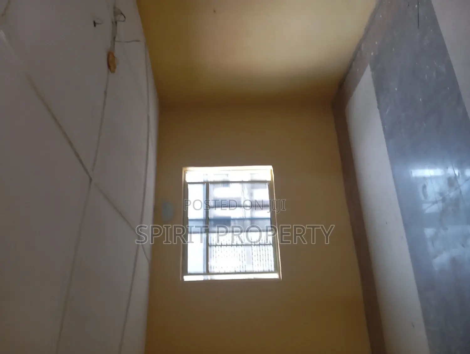 2bdrm Apartment in Agboyi Road, Ogudu for rent in Ogudu