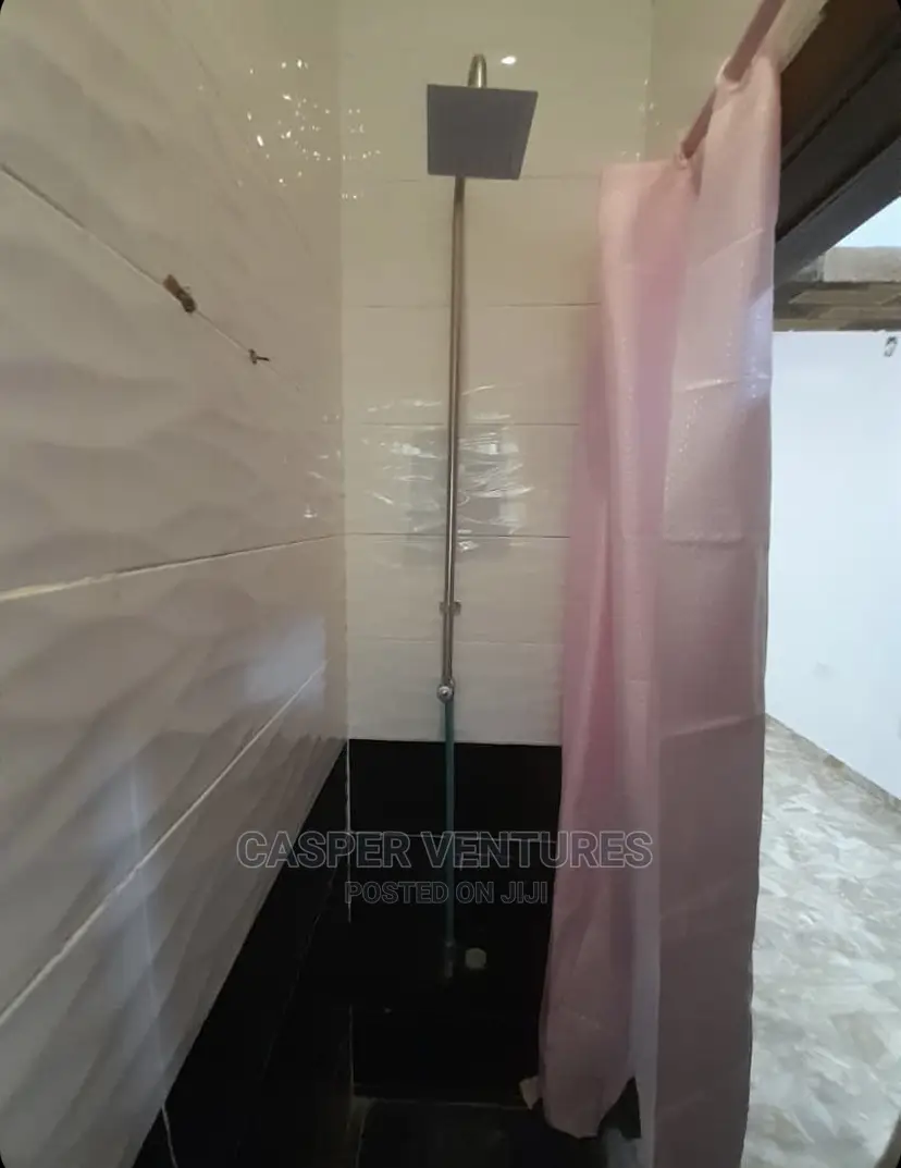 Studio Apartment in Chevyview, Chevron for rent in Chevron