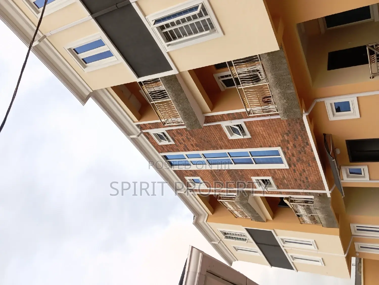 3bdrm Apartment in Shangisha, Magodo for rent in Magodo