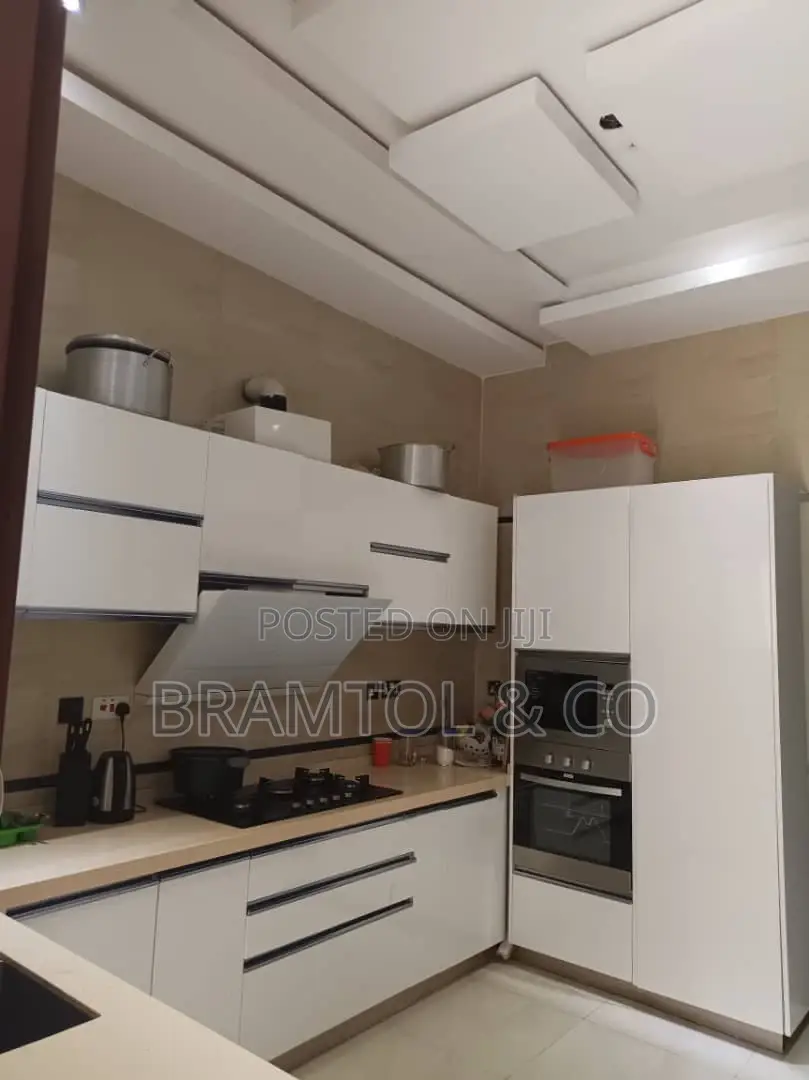 4bdrm Townhouse / Terrace in With Bq, Jahi for rent in Jahi