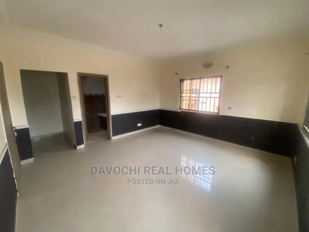 3bdrm Apartment in Ikota Villa, Lekki for rent in Lekki
