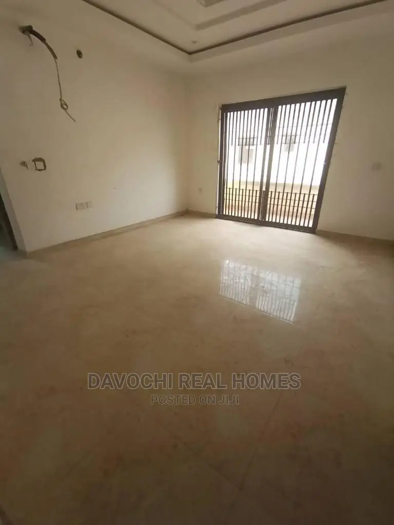 4bdrm Duplex in Ikota Estate, Lekki for rent in Lekki