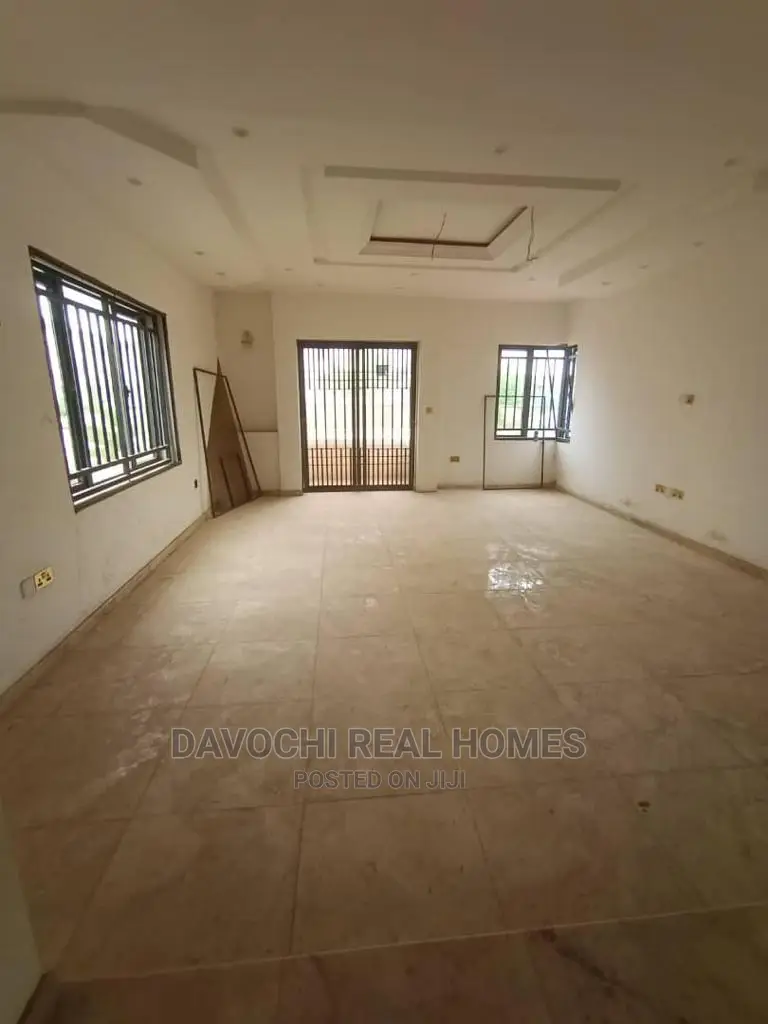 4bdrm Duplex in Ikota Estate, Lekki for rent in Lekki