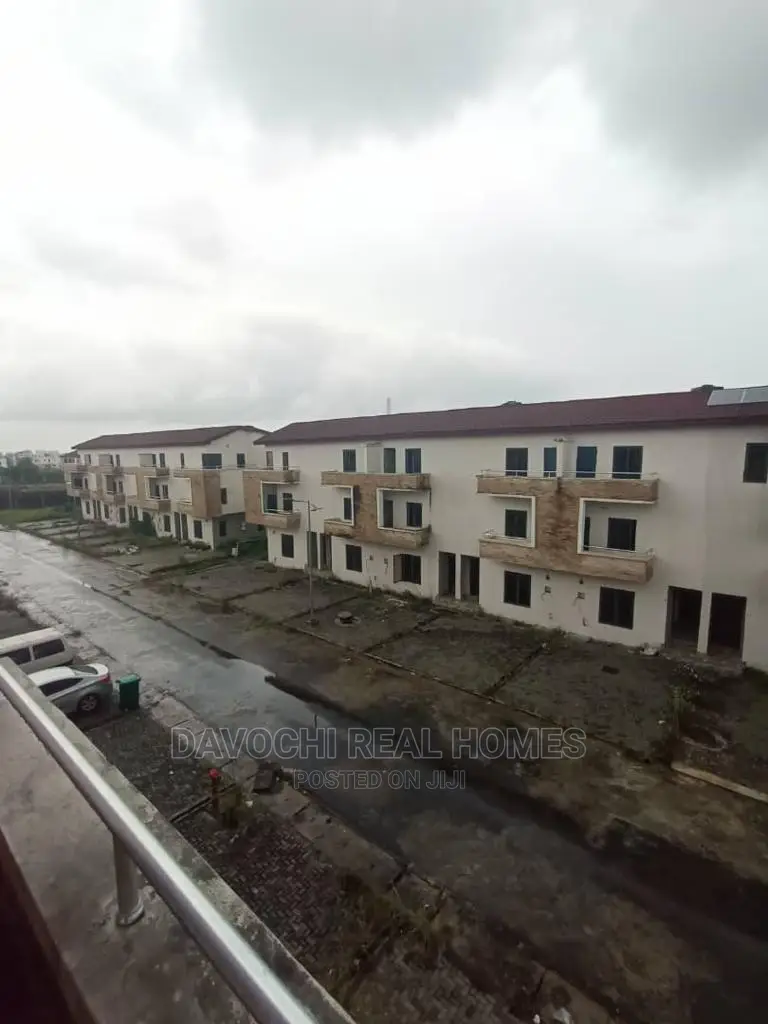 3bdrm Duplex in Ikota Estate, Lekki for rent in Lekki