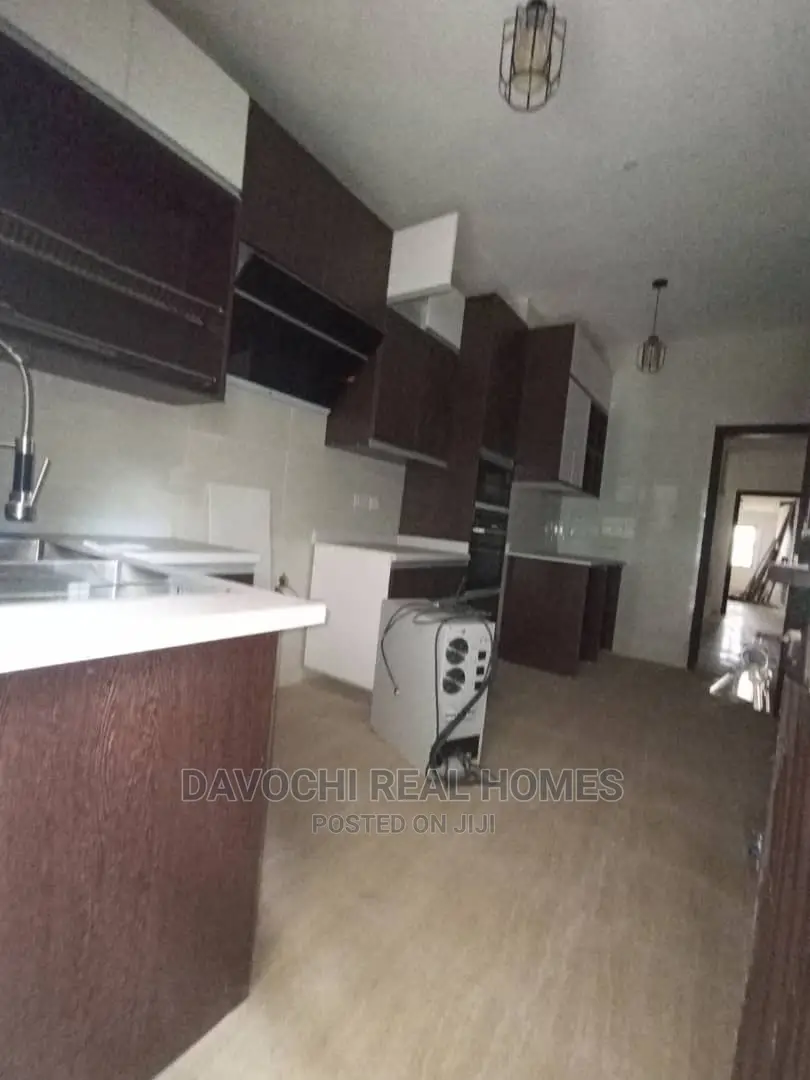 4bdrm Duplex in Ikota, Lekki for rent in Lekki