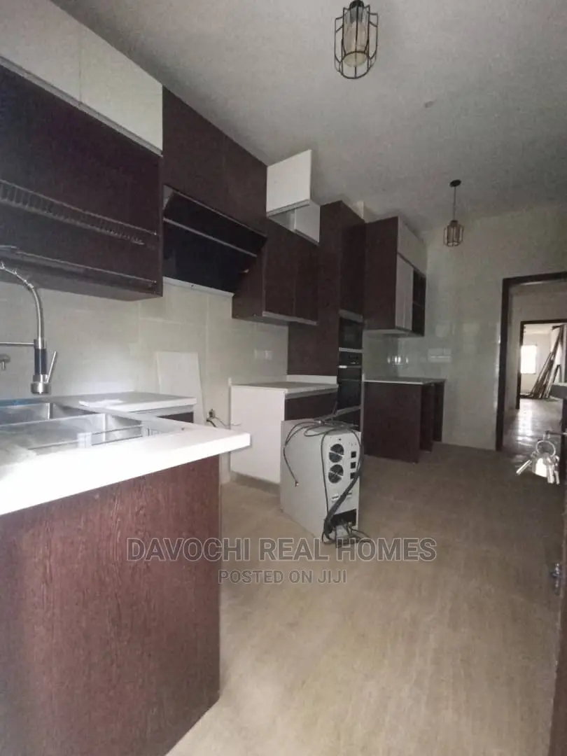 4bdrm Duplex in Ikota, Lekki for rent in Lekki