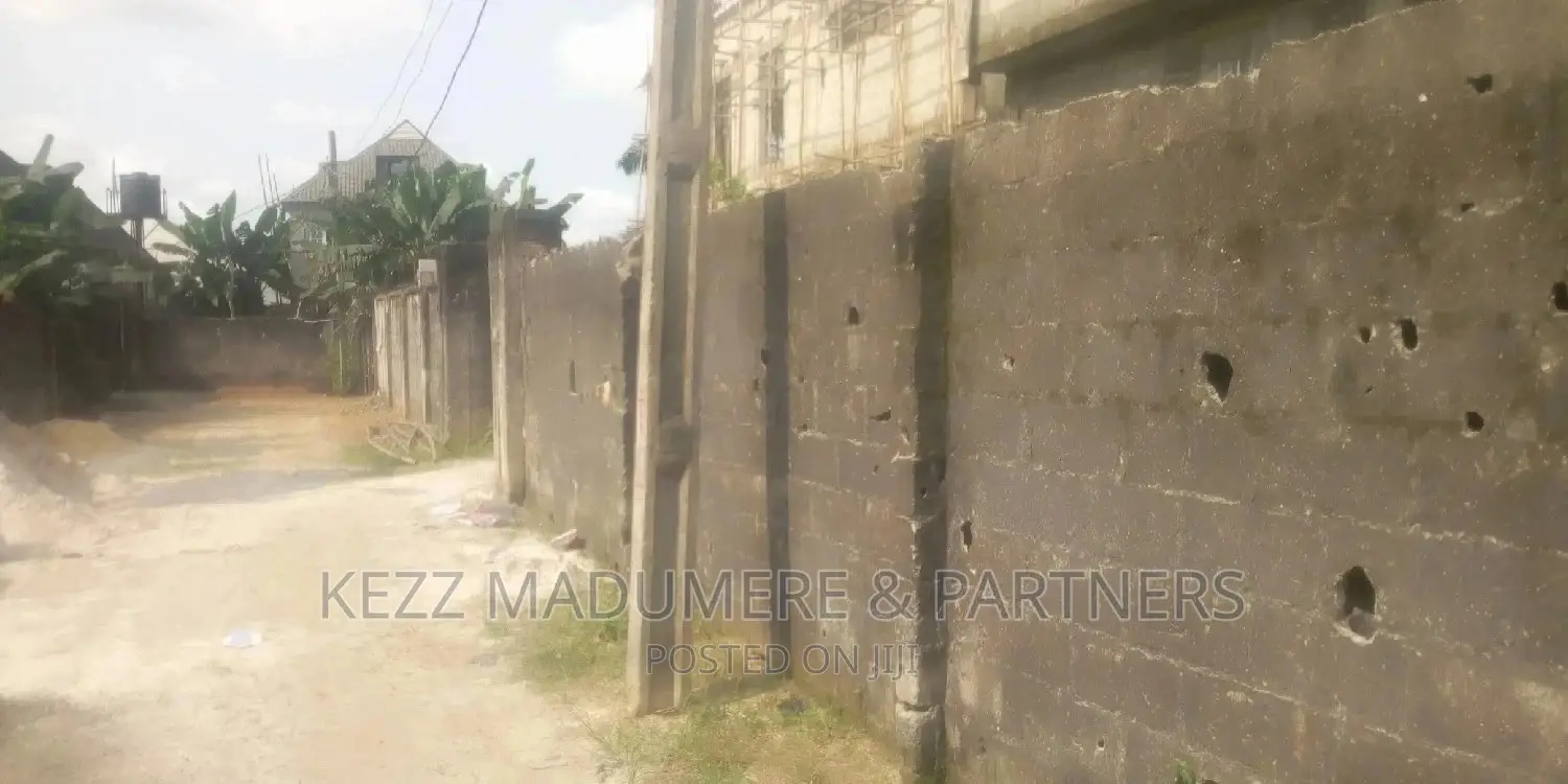 Sars Rd 11⁄2 Land for Sale in Port-Harcourt