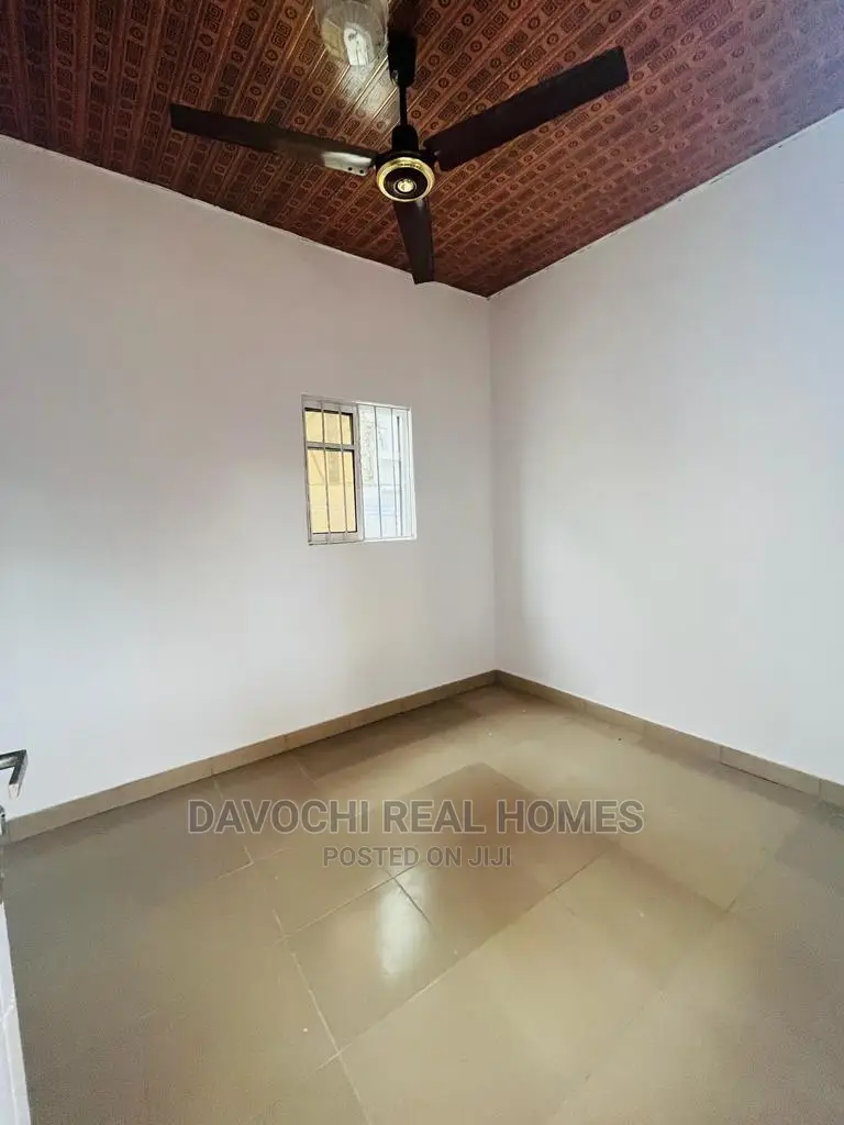 1bdrm Apartment in Ikota Lekki for rent in Lekki