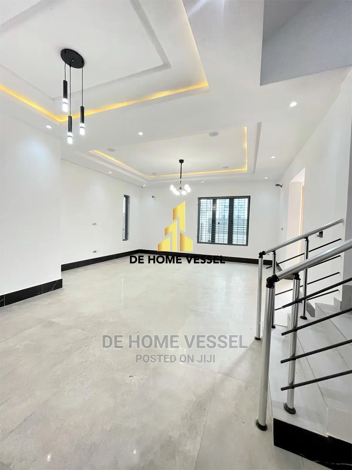 6bdrm Duplex in Ikate for sale in Ikate