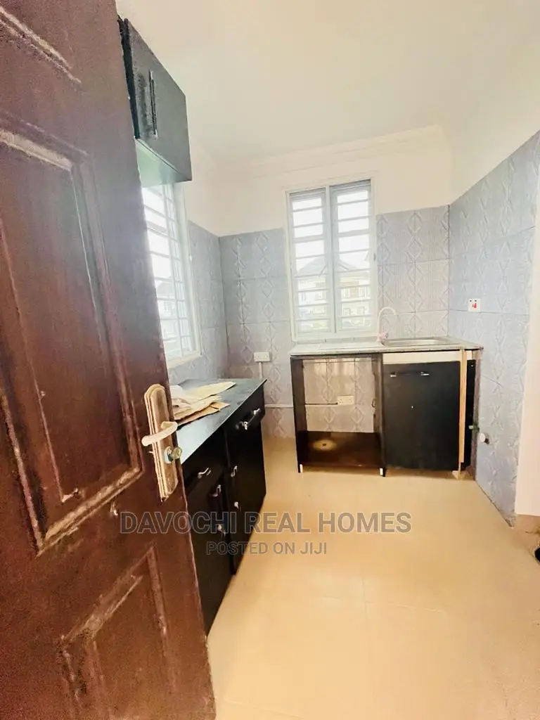 2bdrm Apartment in Ikota Villa, Lekki for rent in Lekki