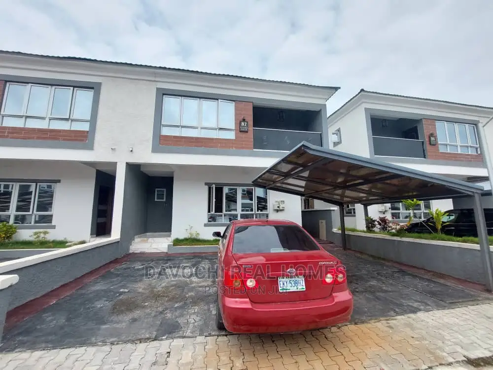4bdrm Duplex in Immediately After, Lekki for rent in Lekki