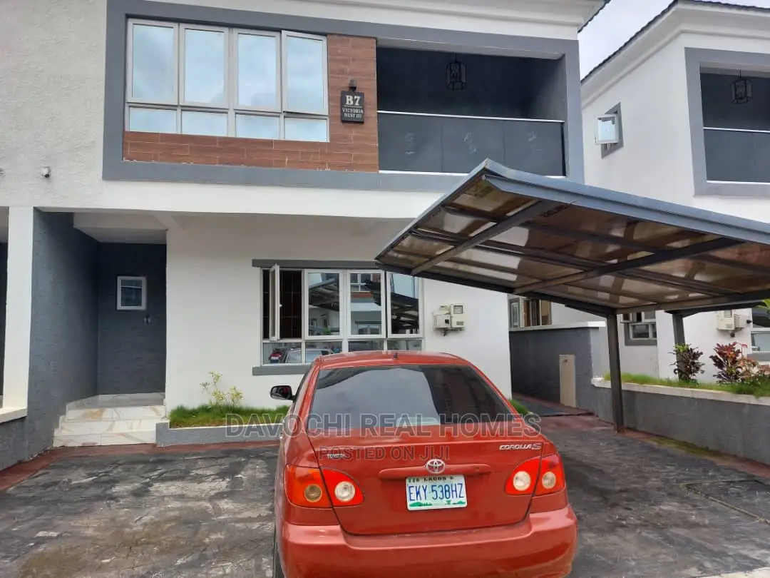 4bdrm Duplex in Immediately After, Lekki for rent in Lekki