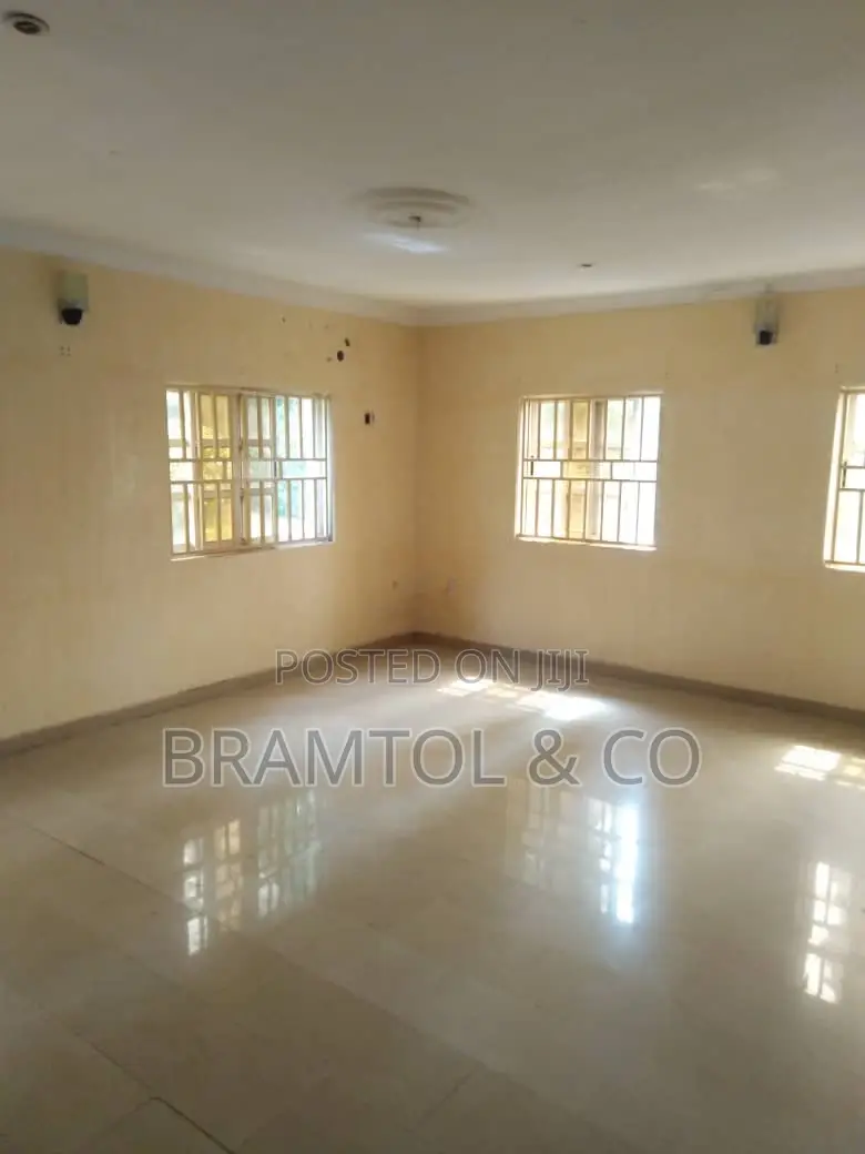 2bdrm Bungalow in Maitama for rent in Maitama
