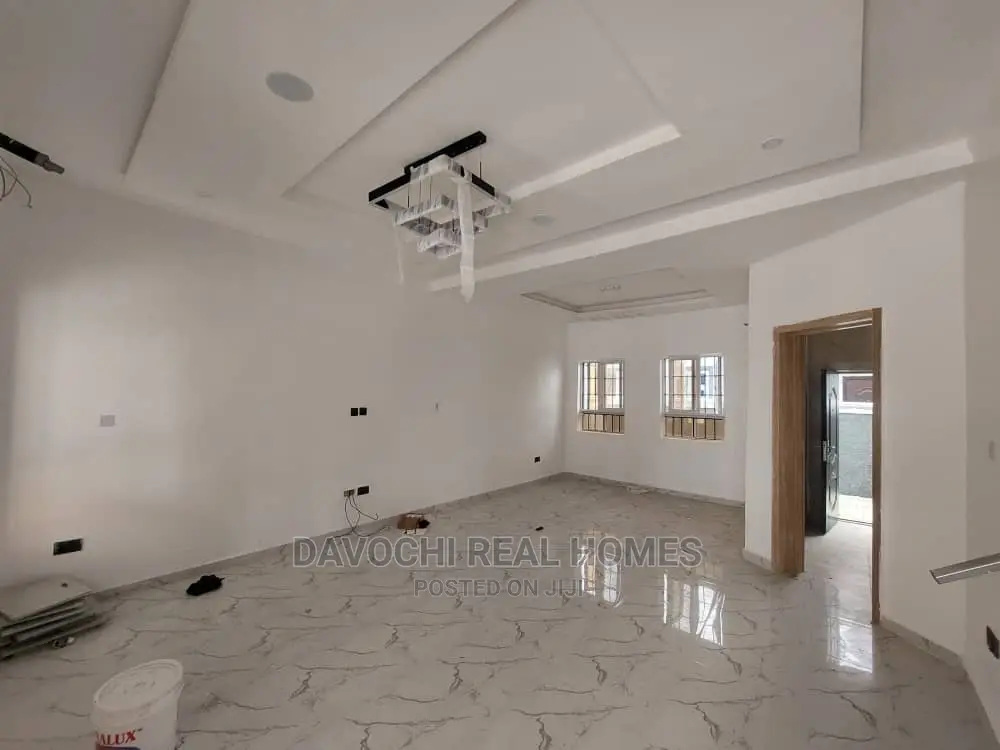 3bdrm Duplex in Chevron Second Toll, Lekki for rent in Lekki
