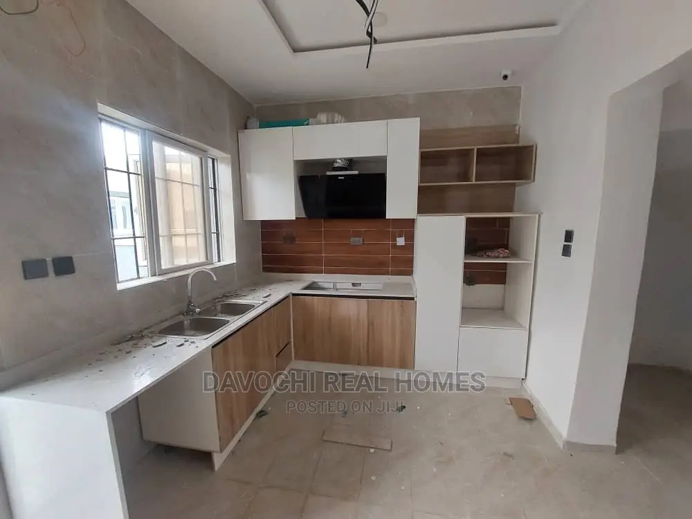 3bdrm Duplex in Chevron Second Toll, Lekki for rent in Lekki