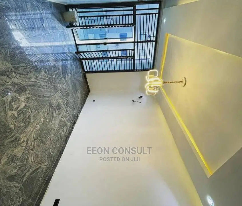 5bdrm Duplex in Dawaki for sale in Dawaki