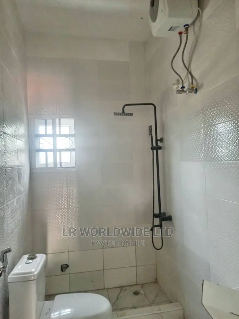 4bdrm Duplex in Riverpark, Lugbe District for sale in Lugbe District