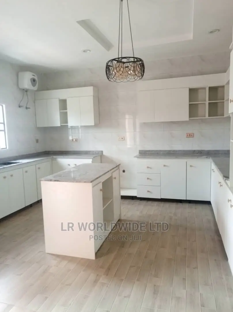 4bdrm Duplex in Riverpark, Lugbe District for sale in Lugbe District