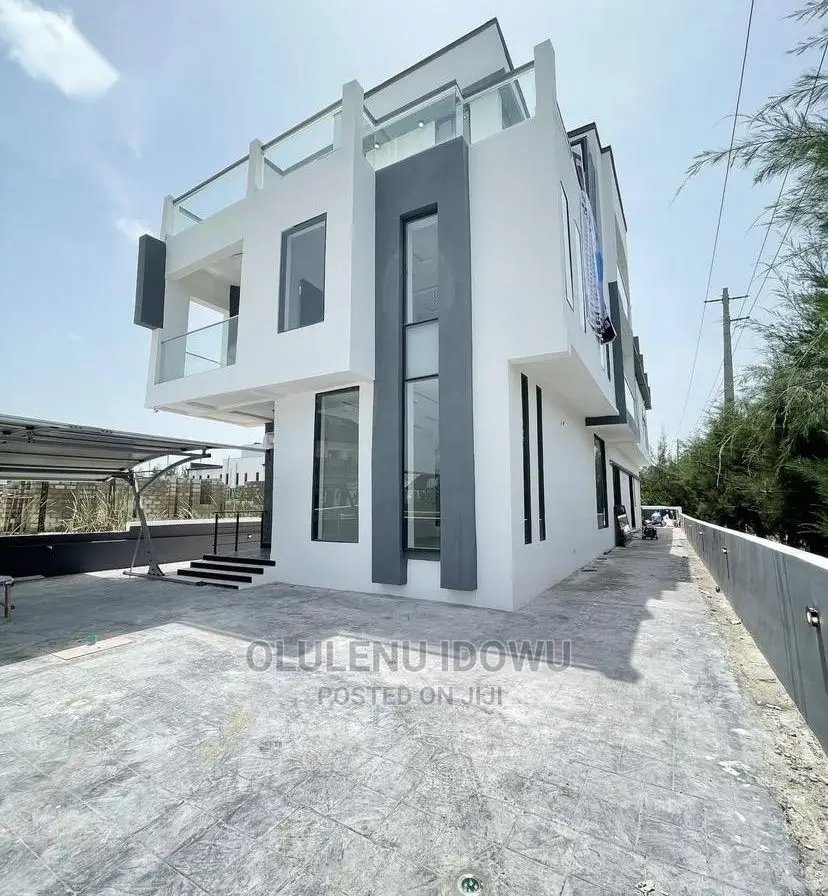 Furnished 6bdrm Duplex in Alimosho for sale in Alimosho