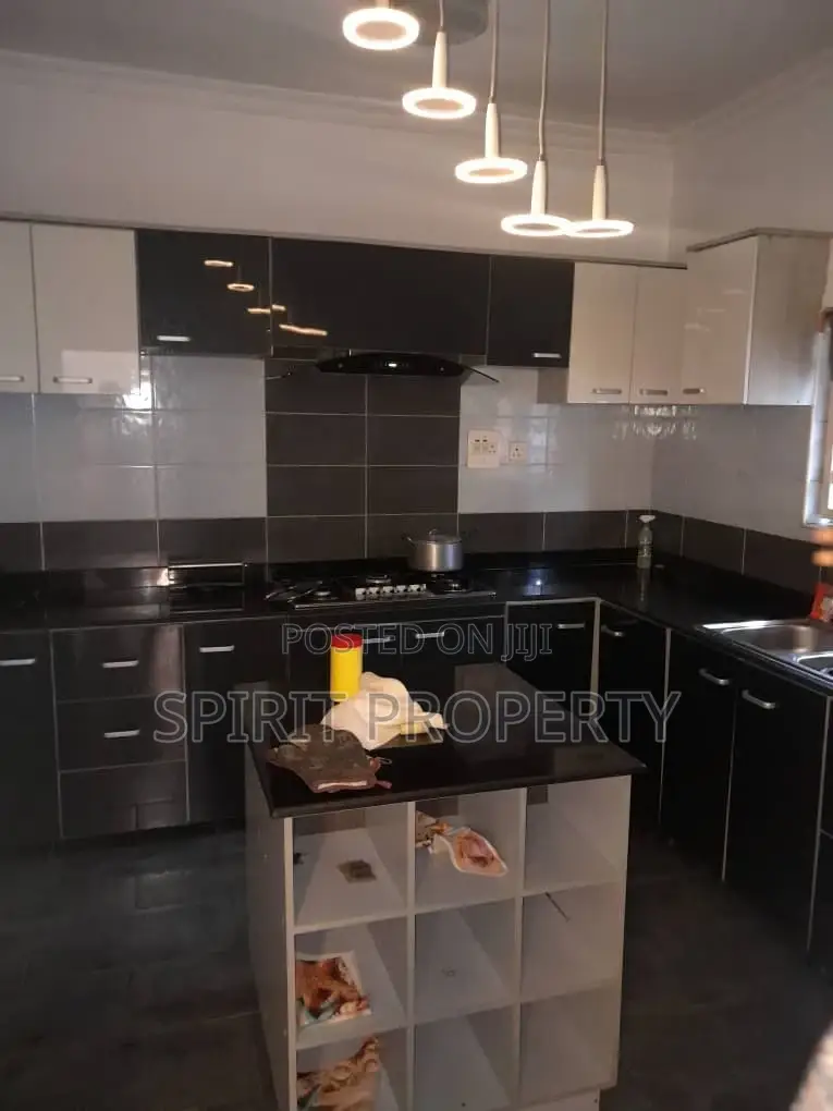 4bdrm Duplex in Ogudu for rent in Ogudu