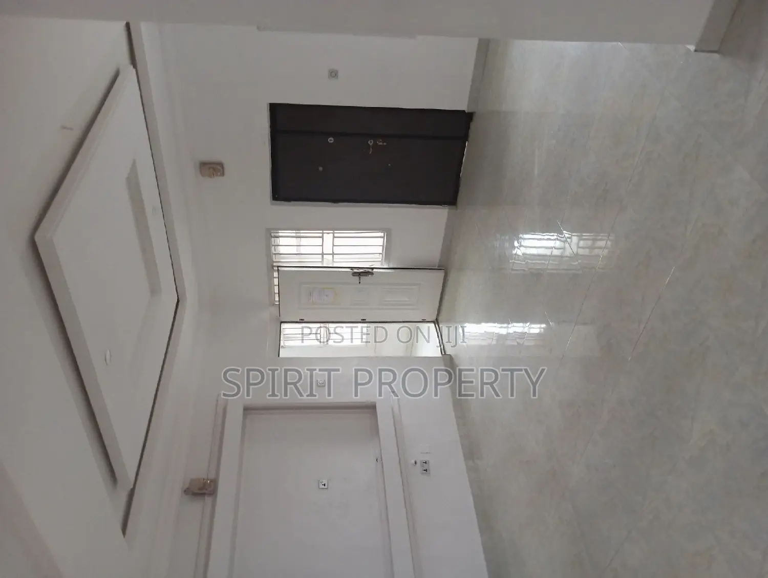 3bdrm Maisonette in Shangisha, Magodo for rent in Magodo