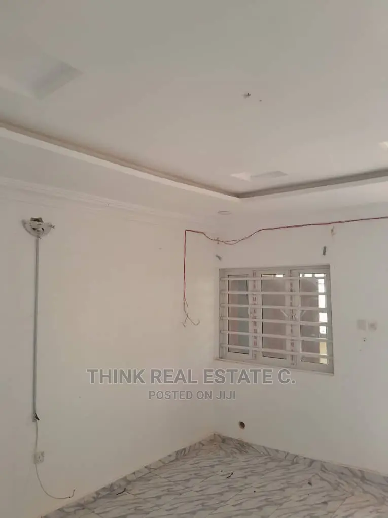 1bdrm Room & Parlour in Peanut,Sapele Road, Benin City for rent in Benin City