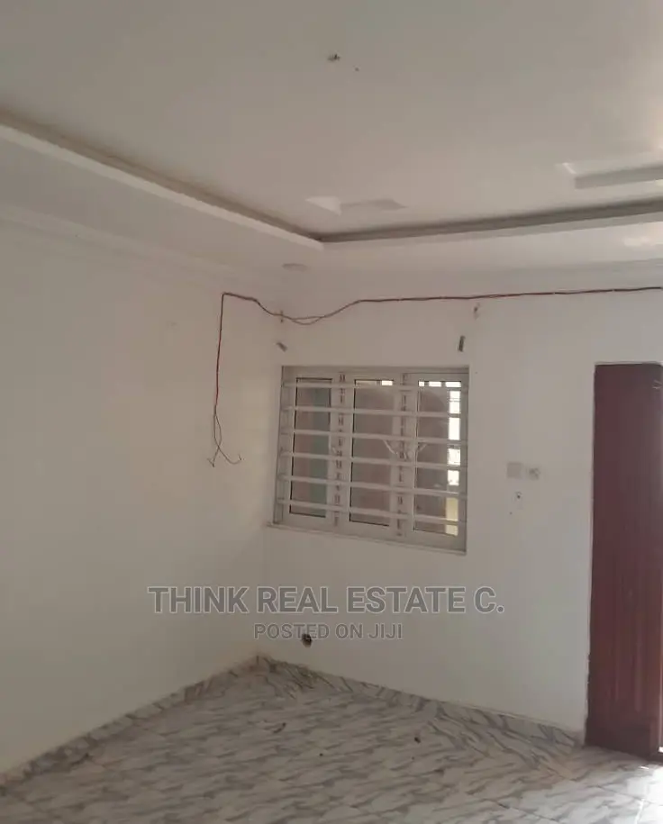 1bdrm Room & Parlour in Peanut,Sapele Road, Benin City for rent in Benin City