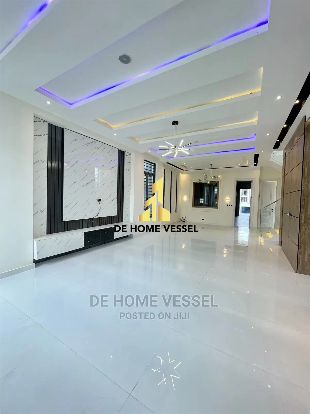 5bdrm Duplex in Ikota for sale in Ikota