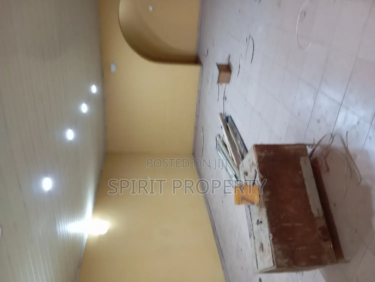 3bdrm Apartment in Mangoro Shangisha, Magodo for rent in Magodo